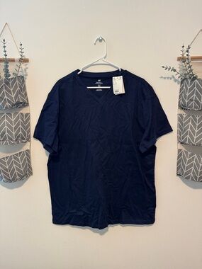 H&M Men's Dark Navy V-Neck Short Sleeve Tee